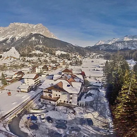 阿尔卑公馆度假酒店 酒店