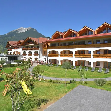 阿尔卑公馆度假酒店 4* 埃尔瓦尔德