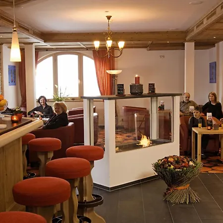 Hotel Alpen