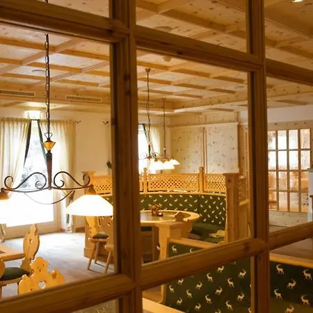 Hotel Alpen Ehrwald
